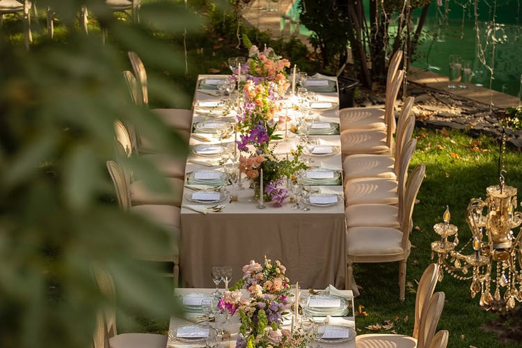 نکات مهم برای رزرو روف گاردن عقد